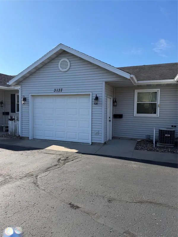 3137 Craig Road, Eau Claire, WI 54701