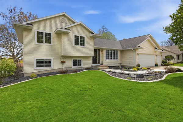 4125 Birch Crest Lane, Eau Claire, WI 54701