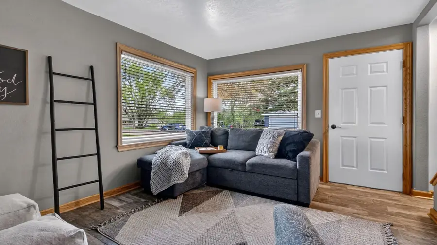 828 Alsace Street, Altoona, WI 54720 - #3