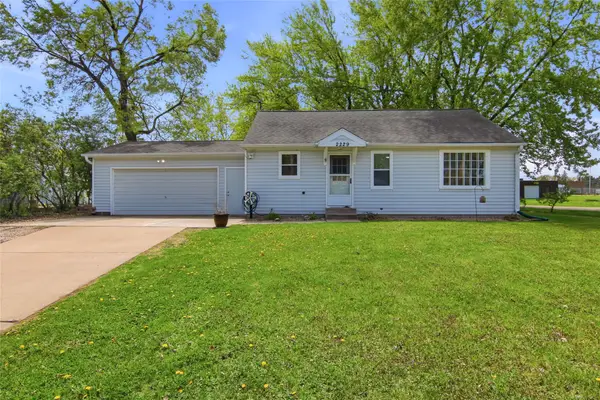 2229 Vine Street, Eau Claire, WI 54703