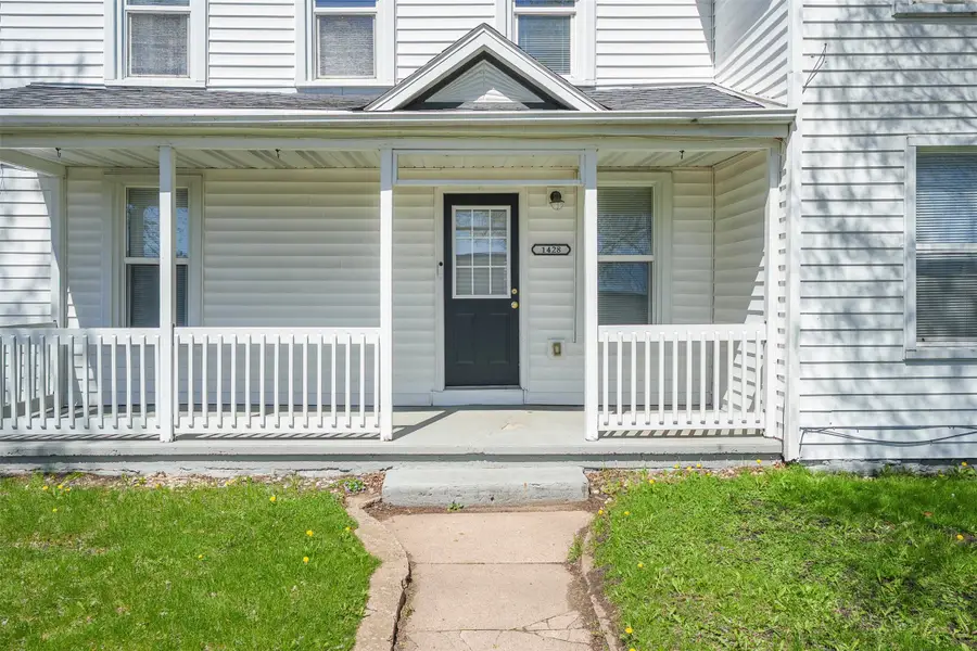 1428 Bellevue Avenue #2, Eau Claire, WI 54703 - #3