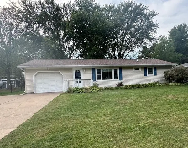 1220 Perry Street, Chippewa Falls, WI 54729