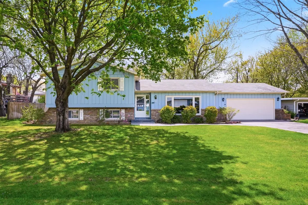 1413 E Hamilton Avenue, Eau Claire, WI 54701 - #1