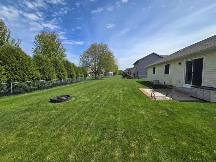 3336 Sanford Lane, Eau Claire, WI 54703 - #3