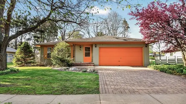 1014 E Hamilton Avenue, Eau Claire, WI 54701