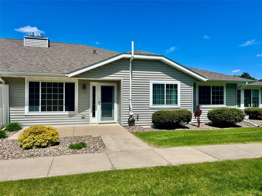 4227 W Robin Meadows Lane #4227, Eau Claire, WI 54701 - #2