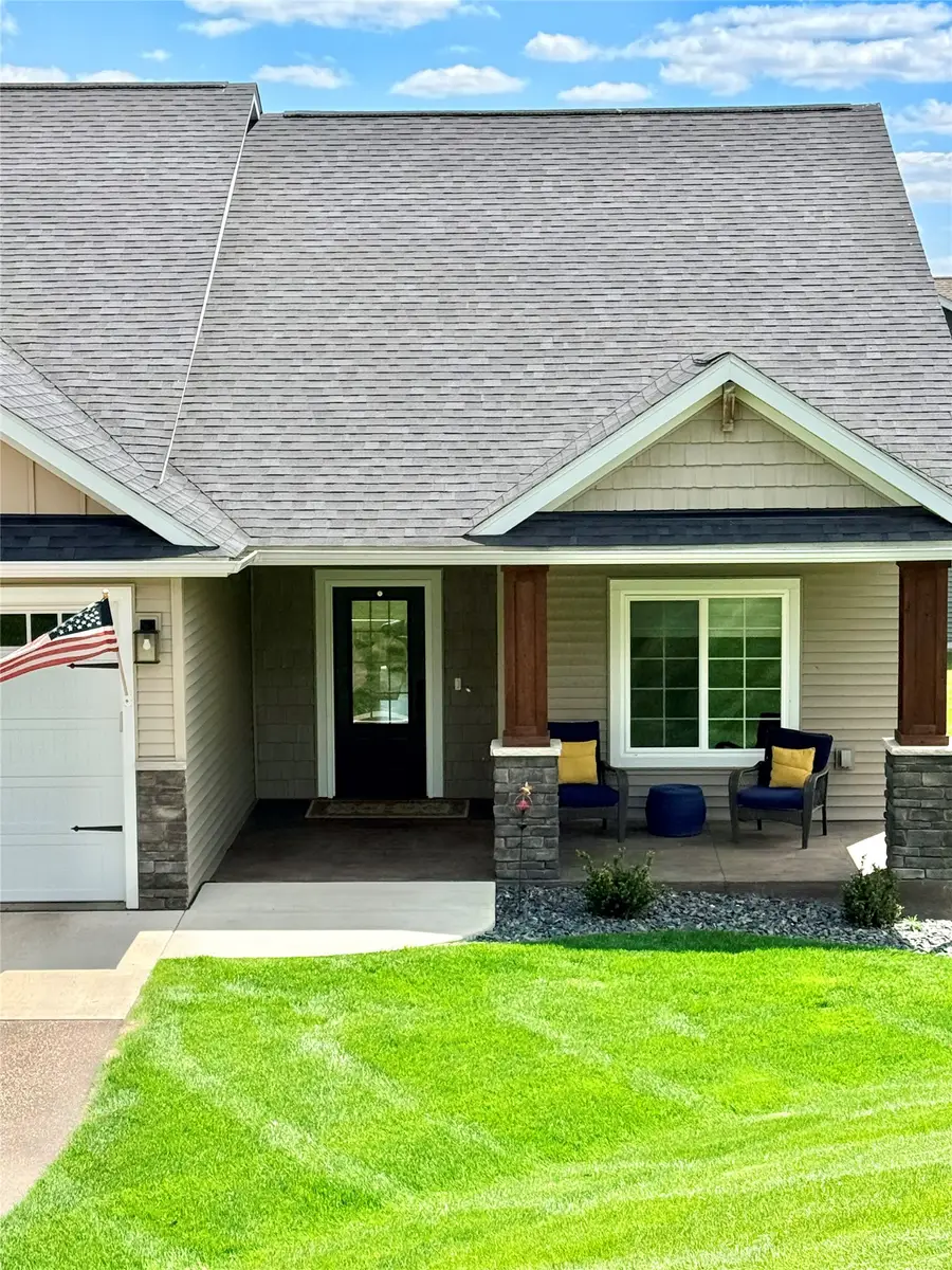 2739 Highclere Drive, Eau Claire, WI 54703 - #2