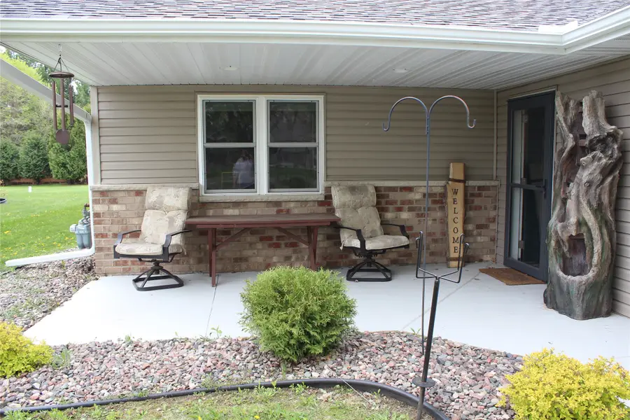 13039 40th Avenue, Chippewa Falls, WI 54729 - #2