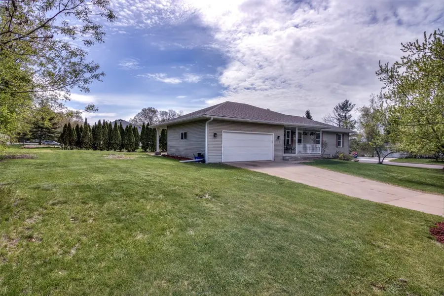 311 Glenwood Court, Chippewa Falls, WI 54729 - #2