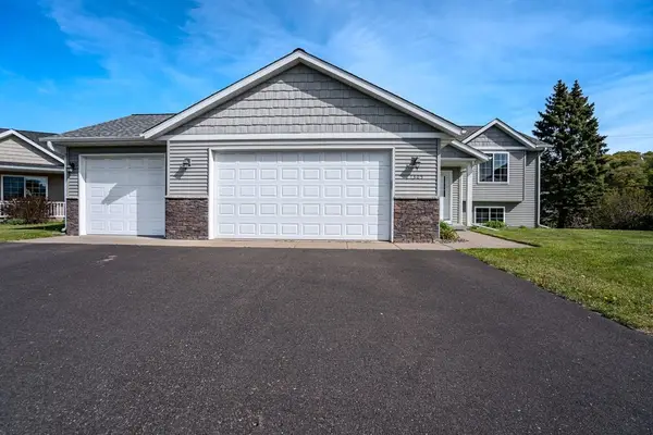 1305 Whistling Straits Court, Altoona, WI 54720