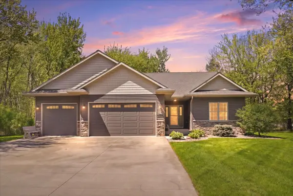 1904 Deblene Lane, Eau Claire, WI 54703