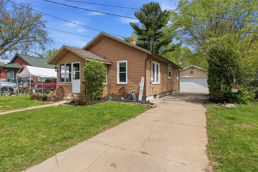 609 Morningside Drive, Eau Claire, WI 54703 - #2