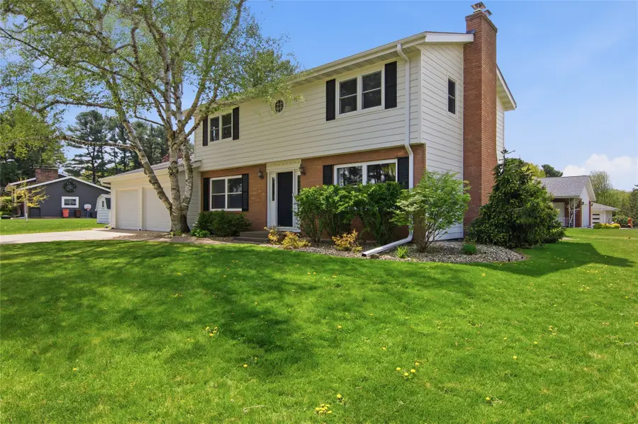 2610 Marilyn Drive, Eau Claire, WI 54701 - #2