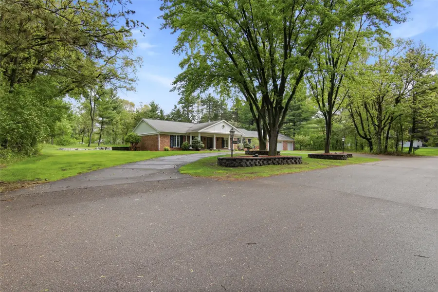 3750 Rimridge Road, Eau Claire, WI 54701 - #2