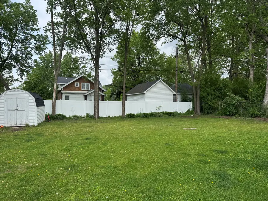 1022 E Madison Street, Eau Claire, WI 54703 - #3