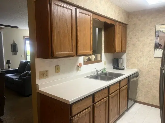 3418 Miller Street #4, Eau Claire, WI 54701 - #3