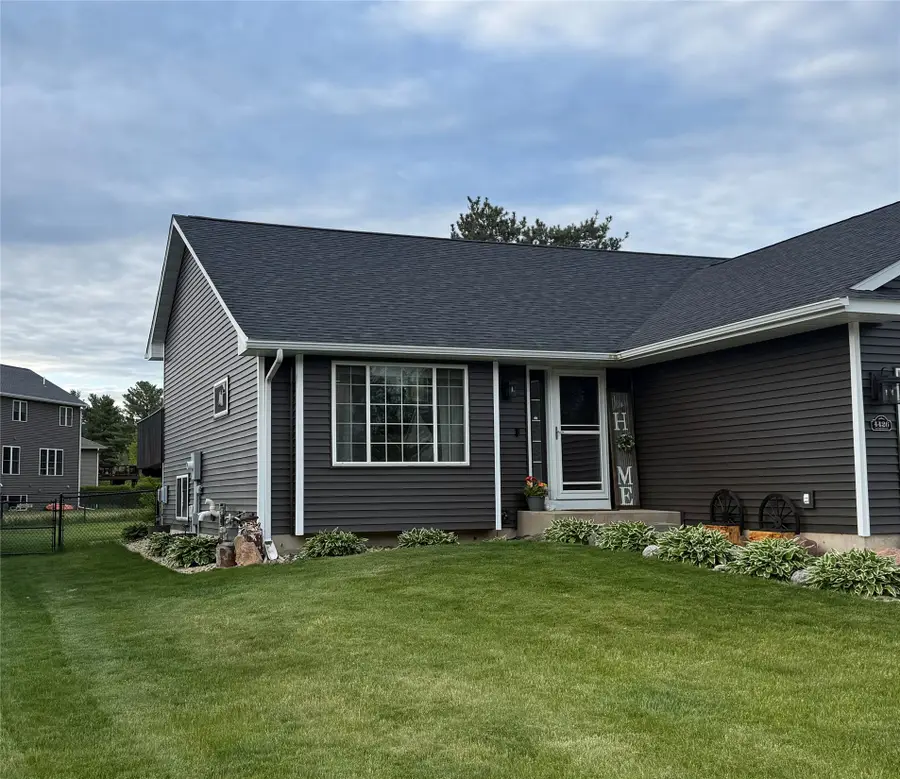 4426 Springfield Drive, Eau Claire, WI 54701 - #2