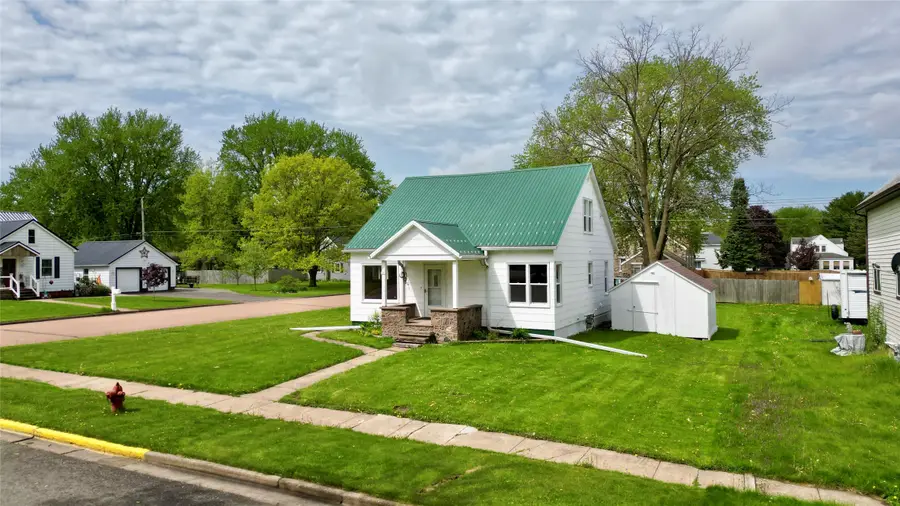 221 S Division Street, Loyal, WI 54446 - #2