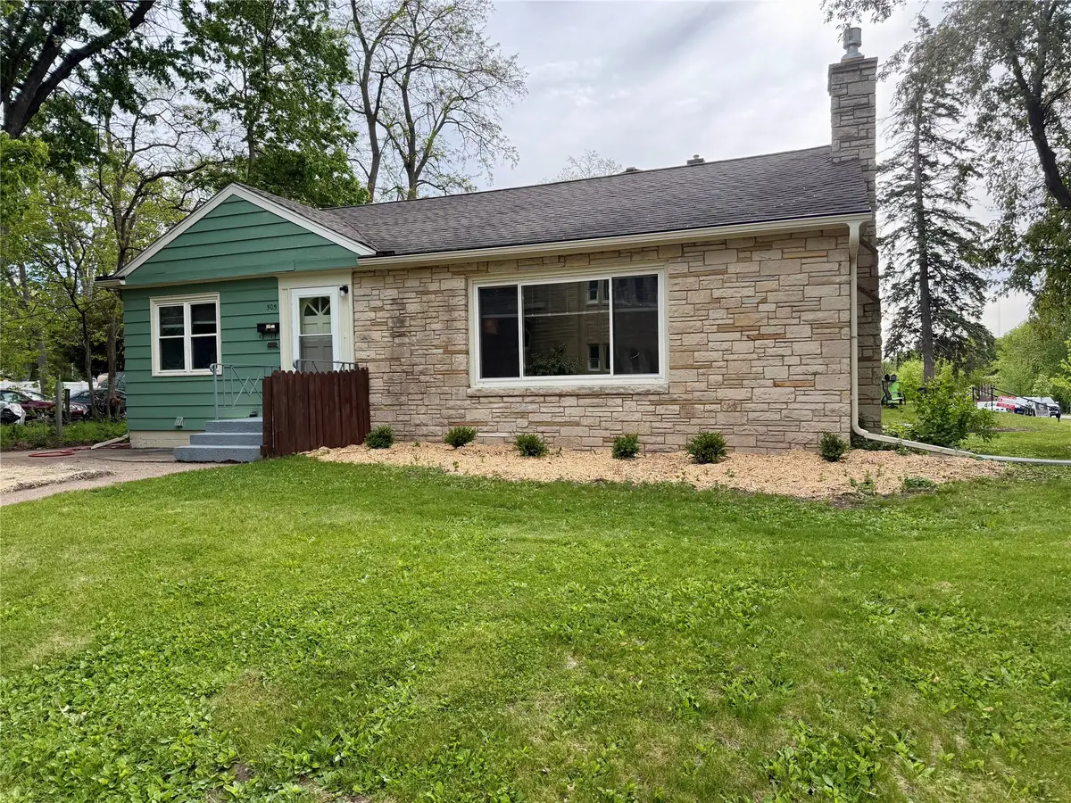 505 3rd Avenue, Eau Claire, WI 54703 - #1