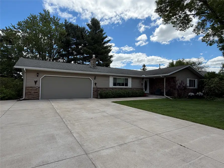 2439 14th Street, Eau Claire, WI 54703 - #3