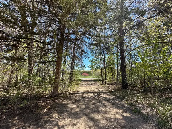 Lot 2 Pleasant Hill Road, Eau Claire, WI 54703