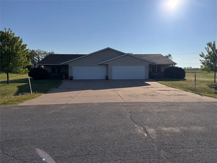 3927-3929 139th Street #1-2, Chippewa Falls, WI 54729 - #3