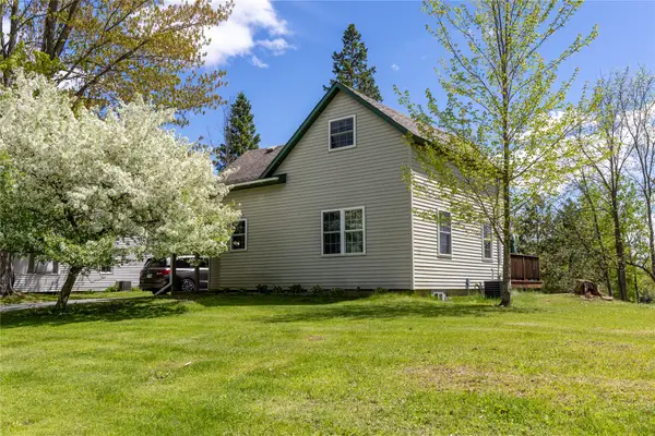 814 Menasha Avenue E, Ladysmith, WI 54848