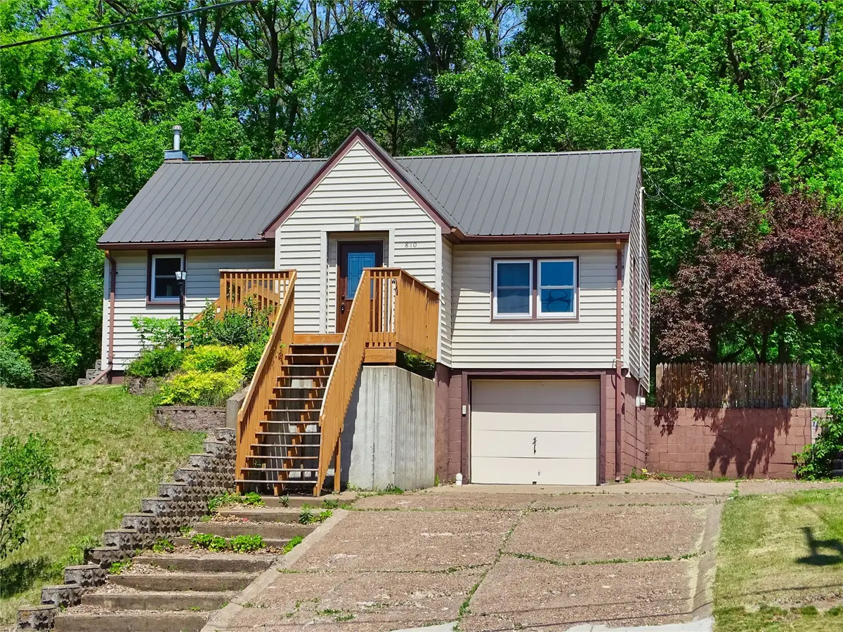 810 3rd Avenue E, Durand, WI 54736 - #1