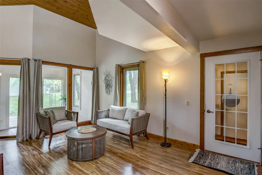 2229 Peterson Avenue, Eau Claire, WI 54703 - #3