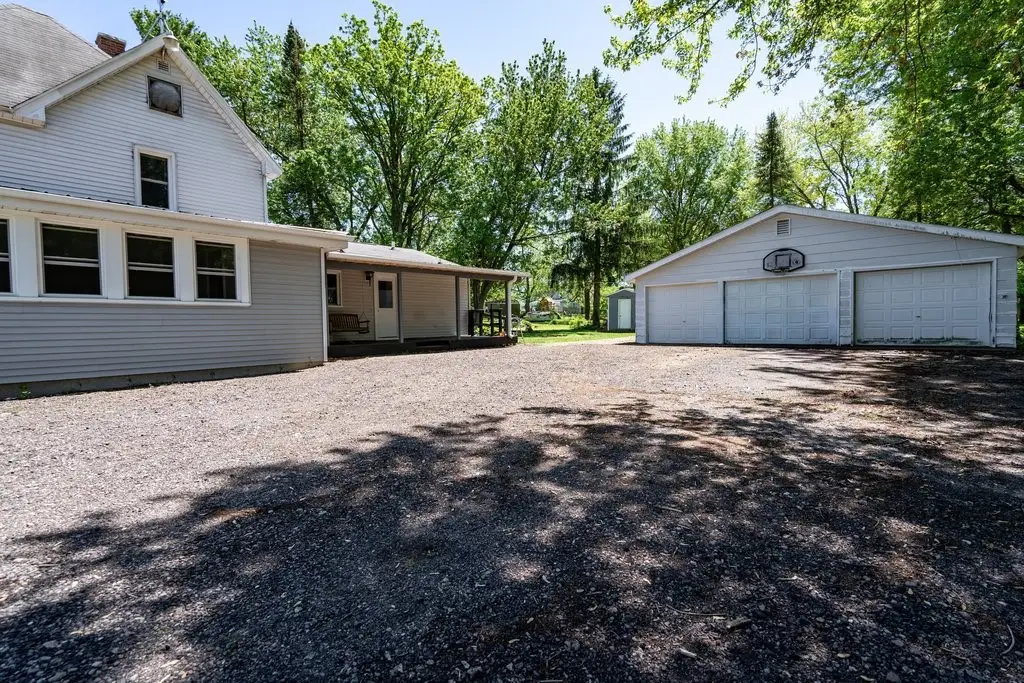 334 E 2nd Avenue, Stanley, WI 54768 - #1