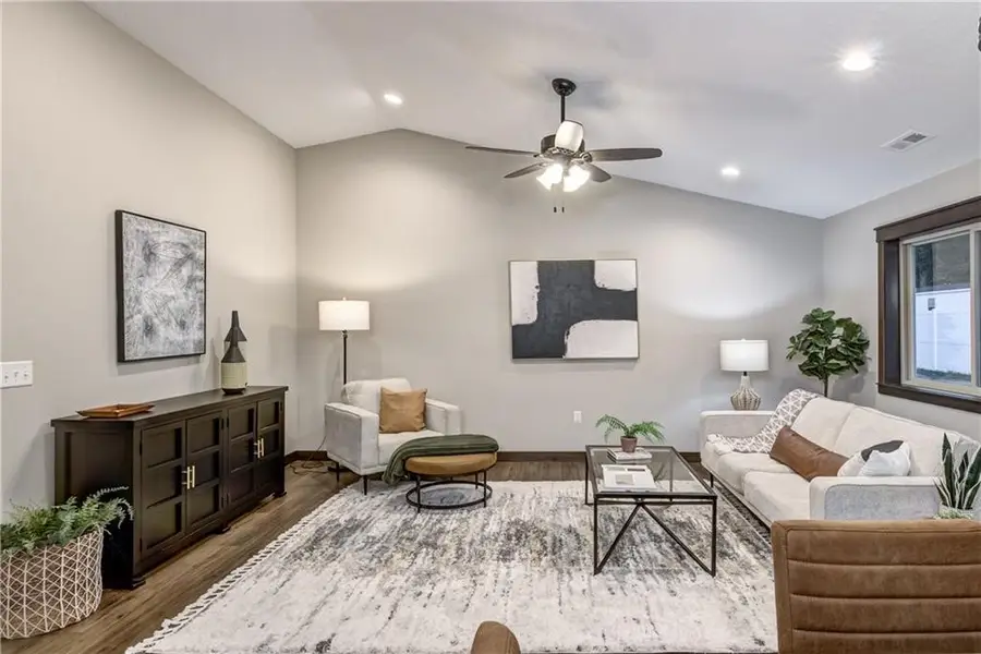 1825 Evergreen Terrace, Eau Claire, WI 54701 - #3