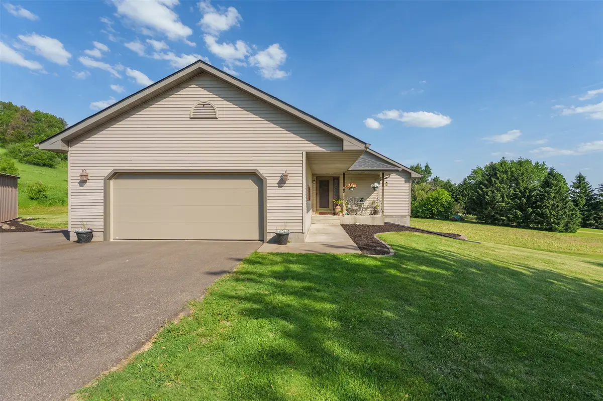 2605 N 50th Avenue, Chippewa Falls, WI 54729 - #1