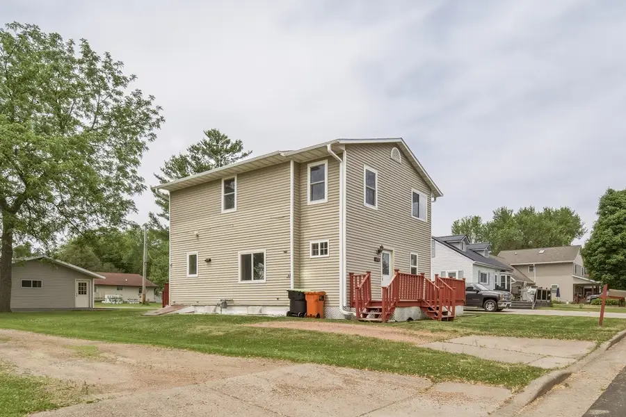 332 Lincoln Street, Stanley, WI 54768 - #3