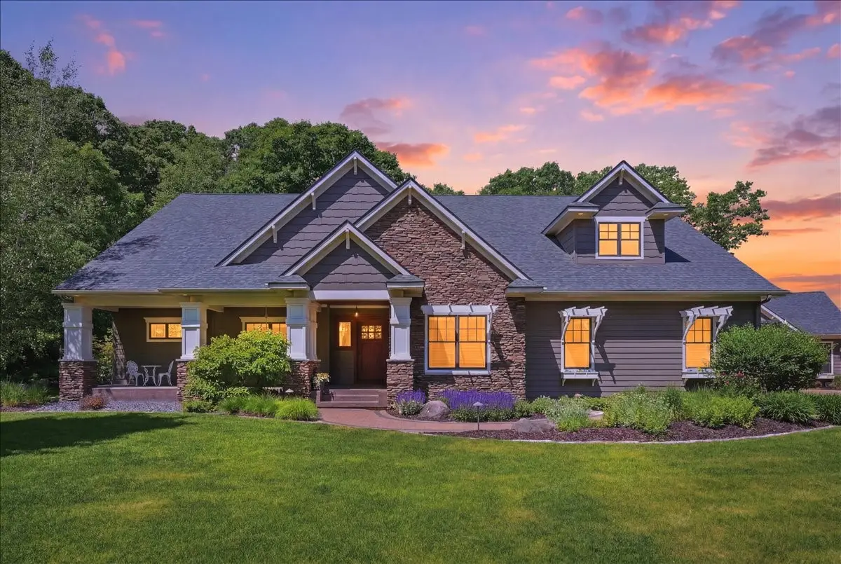 1116 N Moonlight Drive, Altoona, WI 54720 - #1