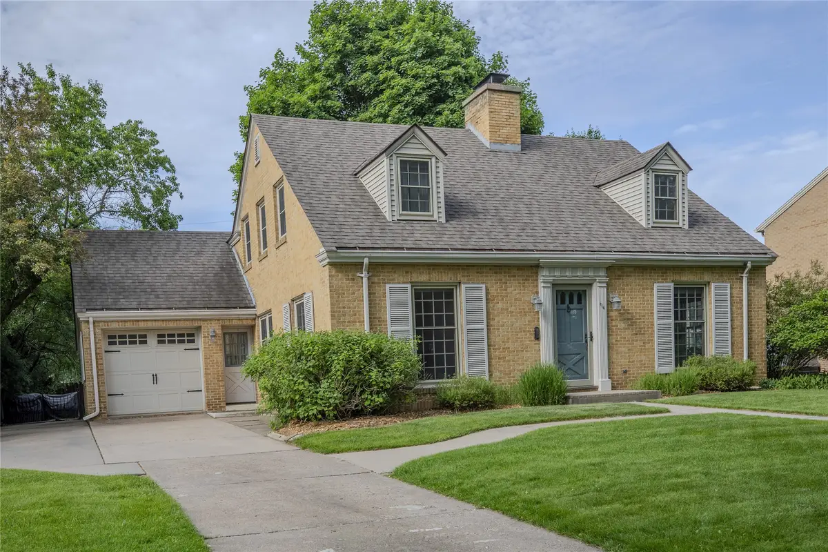 416 Roosevelt Avenue, Eau Claire, WI 54701 - #1