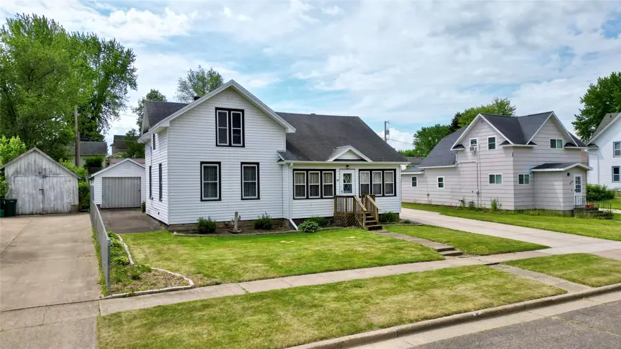 248 E Washington Avenue, Fall Creek, WI 54742 - #3
