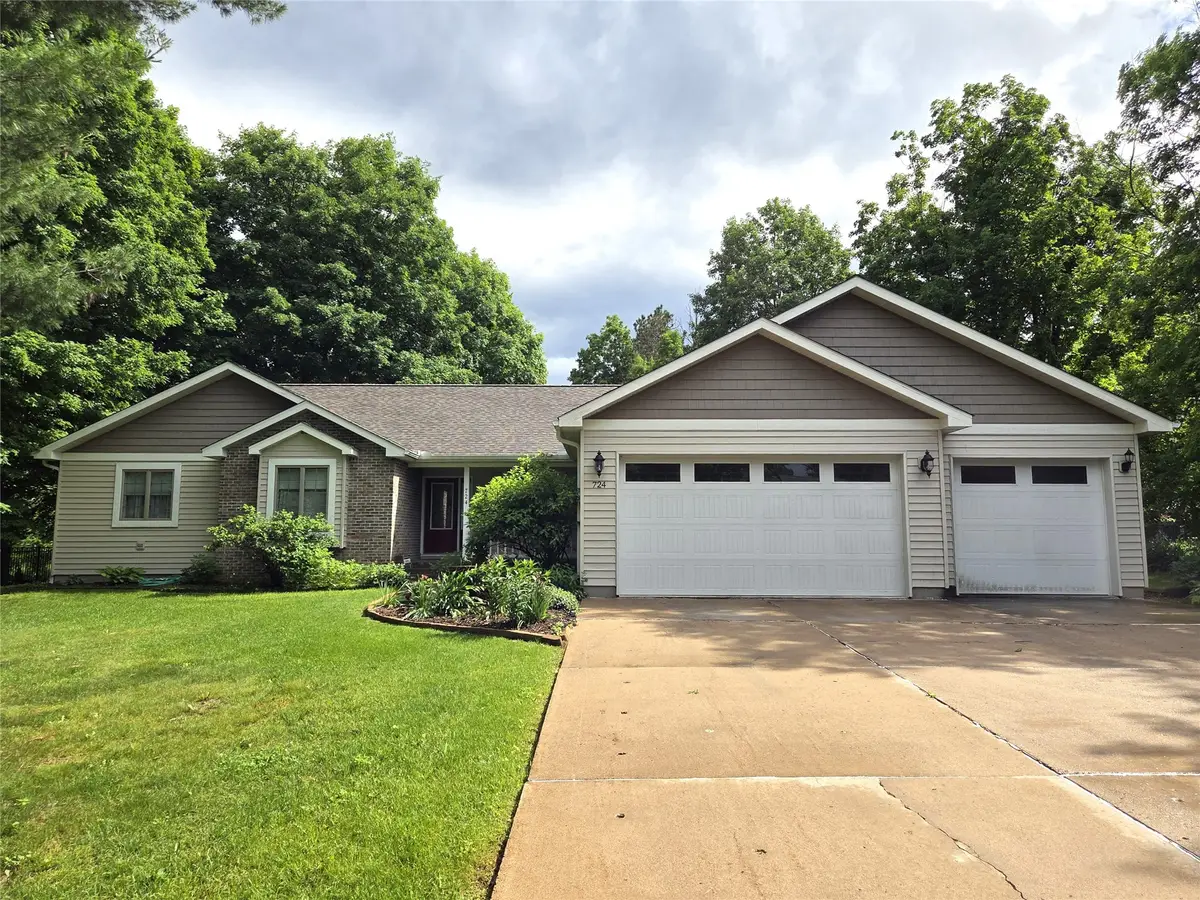724 Pine Place, Rice Lake, WI 54868 - #1