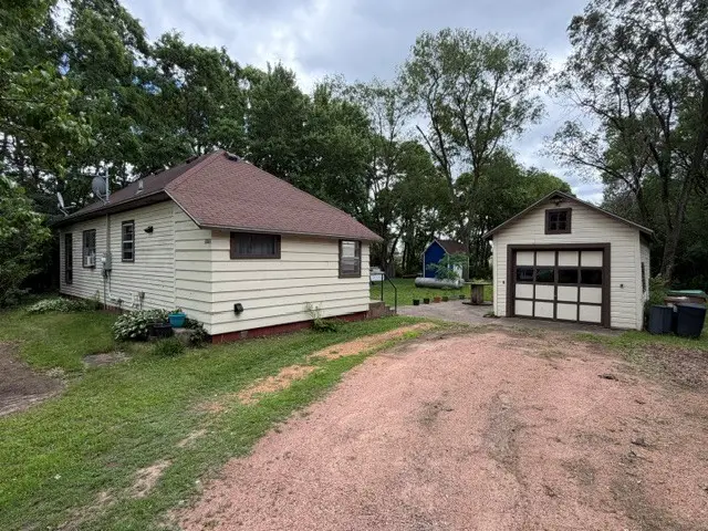 609 W Garden Street, Chippewa Falls, WI 54729 - #1