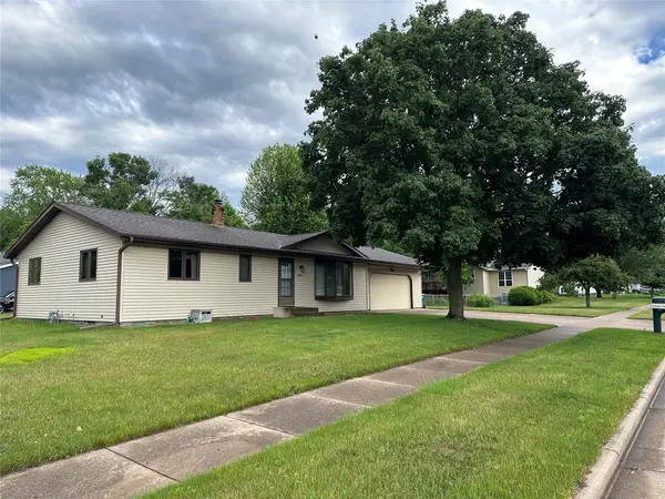 2935 Bobbie Street, Eau Claire, WI 54703