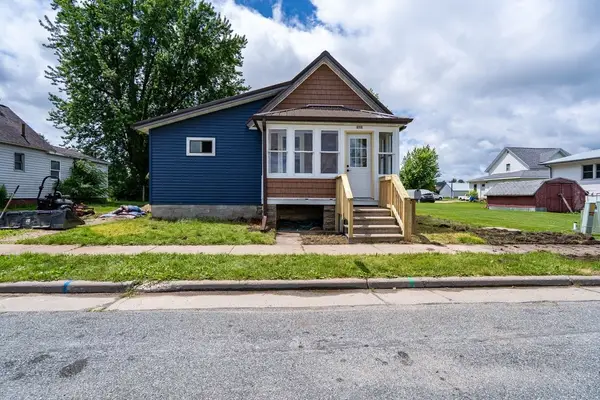215 S Gillespie Avenue, Arcadia, WI 54612