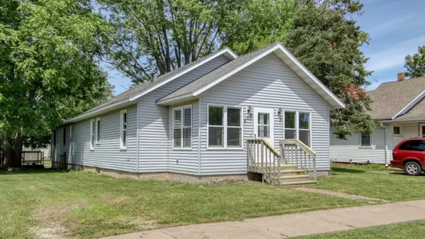 208 S 7th Street, Cornell, WI 54732