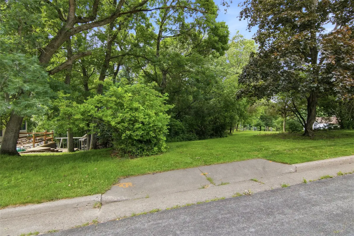 3912 Woodcrest Court, Eau Claire, WI 54701 - #1