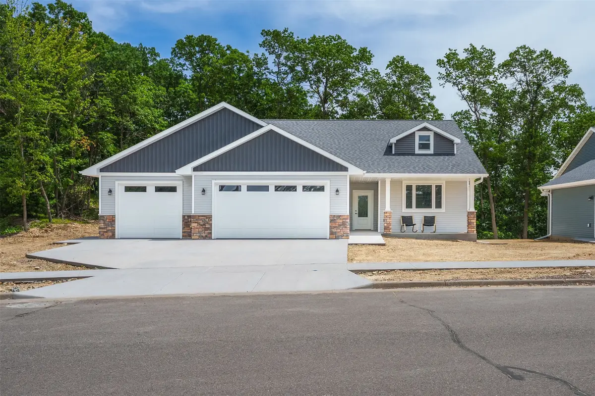 1197 Craven Court, Eau Claire, WI 54703 - #1