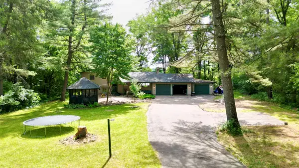 8792 N 610th Street, Colfax, WI 54730