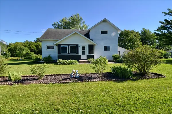 125 E Ingersoll Street, Boyd, WI 54726