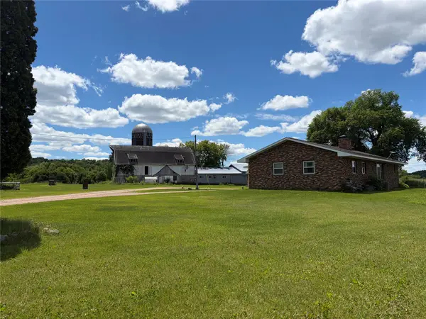 1711 150th Avenue, Colfax, WI 54730