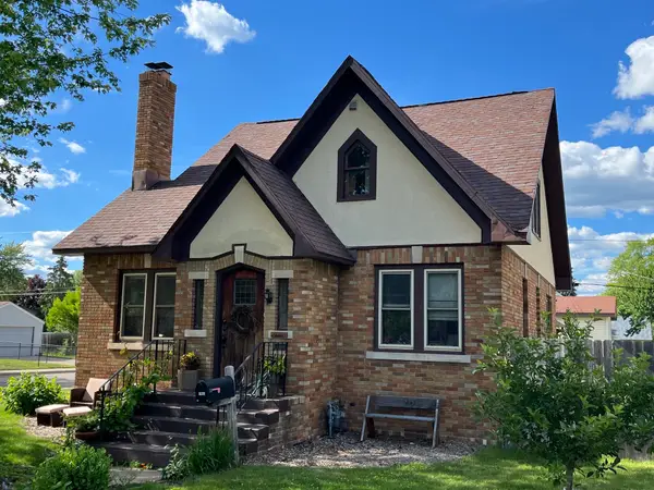 1902 Hogeboom Avenue, Eau Claire, WI 54701