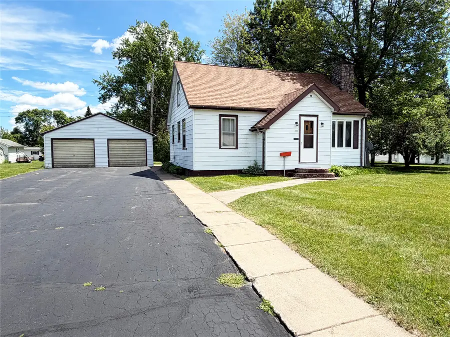 505 E 10th Street S, Ladysmith, WI 54848 - #2