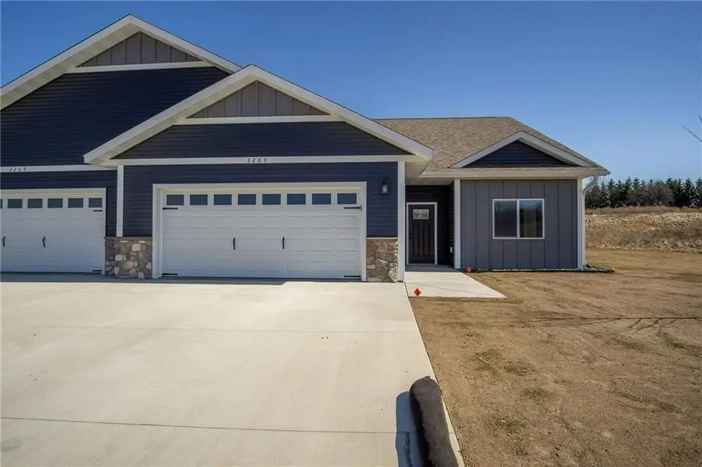 3335 Sunflower Lane, Eau Claire, WI 54703 - #1