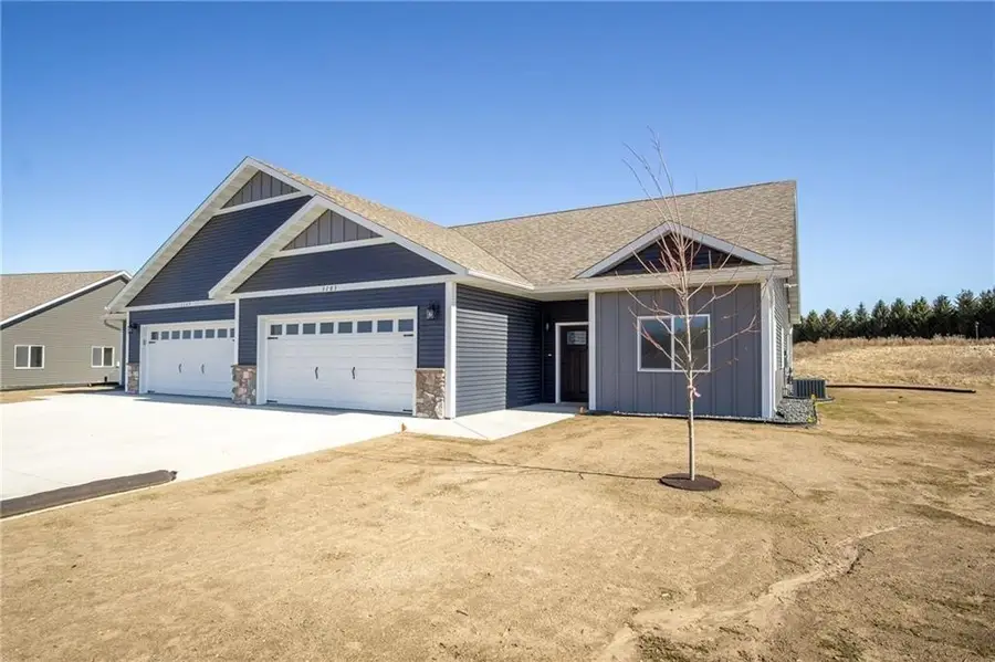 3335 Sunflower Lane, Eau Claire, WI 54703 - #2